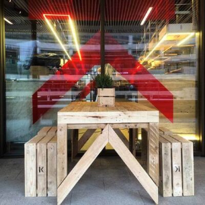 https://www.gasandairstudios.co.uk/wp-content/uploads/2015/08/outdoor-dining-table--400x400.jpg
