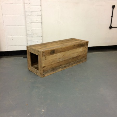 https://www.gasandairstudios.co.uk/wp-content/uploads/2017/01/wooden-bench-hire-450x450.jpg