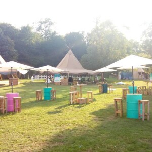 outdoor furniture hire